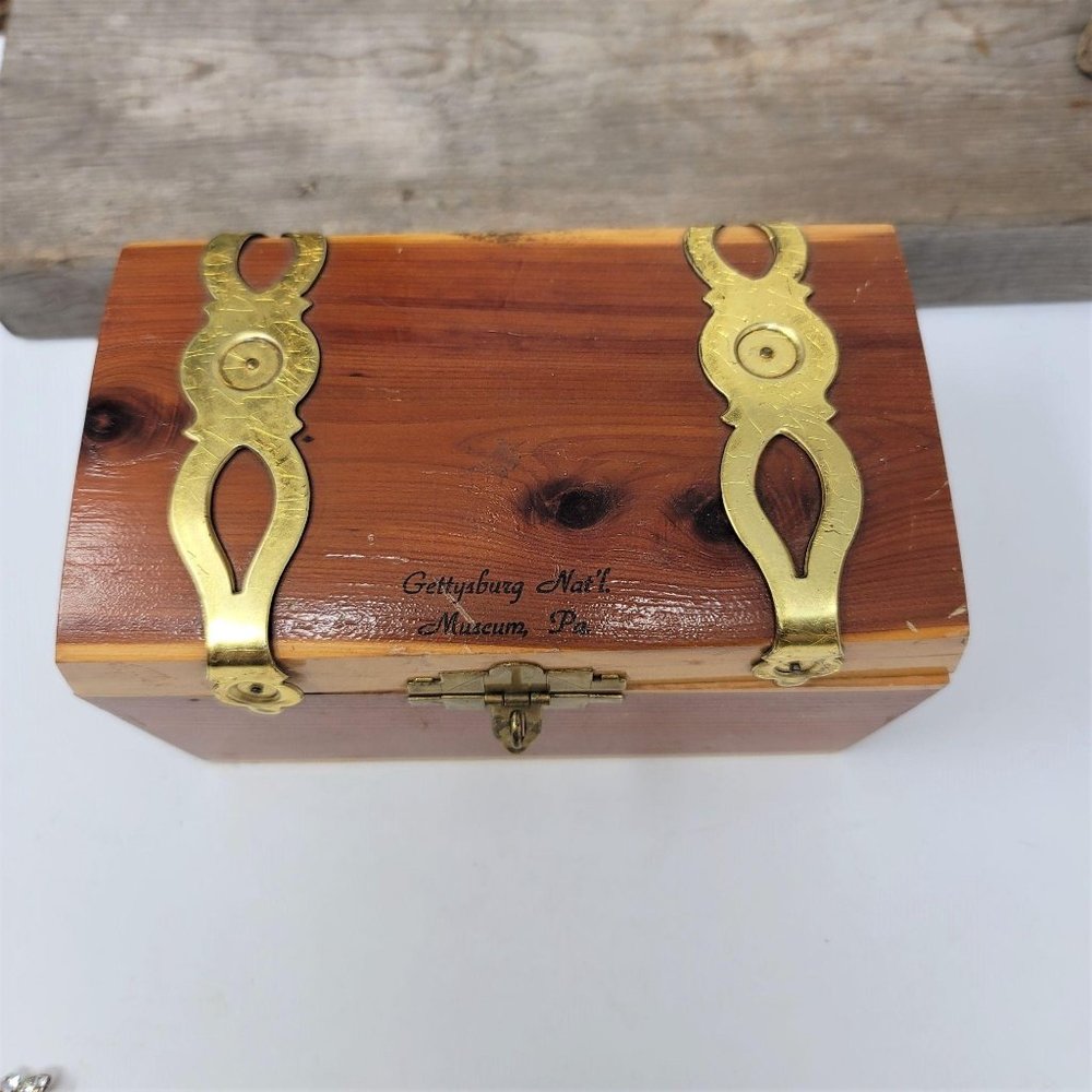 Vintage Souvenir Wood Trinket Box Chest Gettysburg - Picture 8 of 8